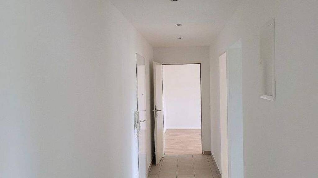 Wohnung zur Miete 850 € 3 Zimmer 75,8 m² 2. Geschoss frei ab 01.03.2026 Wackerstraße 5 Burghausen 84489