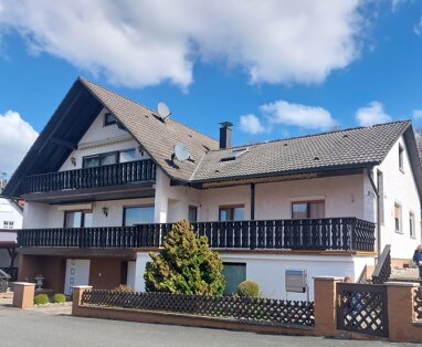 Mehrfamilienhaus zum Kauf 389.000 € 7 Zimmer 195 m² 812 m² Grundstück Aschbach Schlüsselfeld / Aschbach 96132