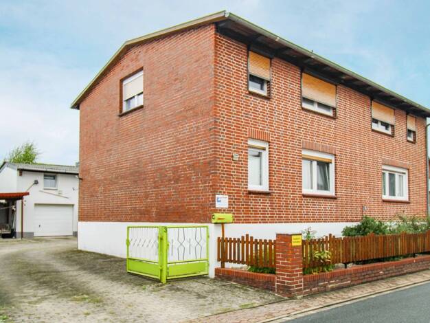 Einfamilienhaus zum Kauf 199.000 € 7 Zimmer 179 m² 674 m² Grundstück frei ab 01.11.2026 Velpke Velpke 38458