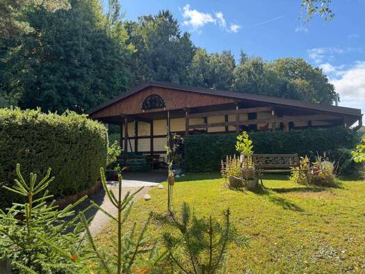 Einfamilienhaus zum Kauf 330.000 € 7 Zimmer 299 m² 1.990 m² Grundstück Schlema Aue-Bad Schlema 08280