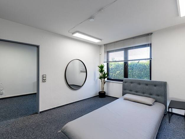 Wohnung zur Miete 950 € 3 Zimmer 103 m² EG frei ab sofort Neunkirchen-Seelscheid / Seelscheid 53819