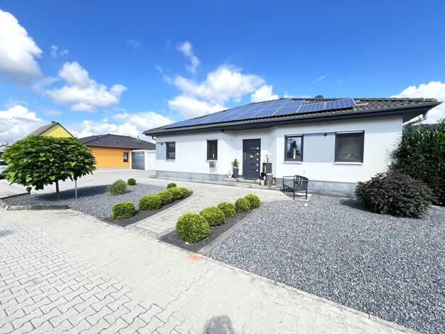Einfamilienhaus zum Kauf 425.000 € 4 Zimmer 119,5 m² 847 m² Grundstück Hermann-Cohen-Ring 44 Coswig 06869