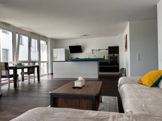 Wohnung zur Miete 1.300 € 3 Zimmer 104 m² Geschoss 1/5 frei ab 15.08.2026 Fischbach Friedrichshafen 88048