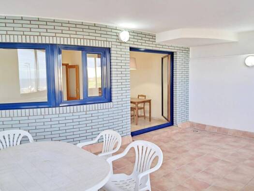 Wohnung zur Miete 1.200 € 2 Zimmer 95 m² 2. Geschoss Las Palmas de Gran Canaria 35011