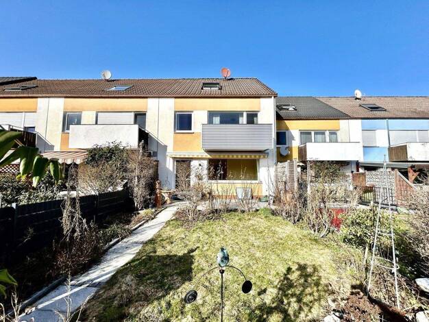 Reihenmittelhaus zum Kauf provisionsfrei 399.000 € 5 Zimmer 133 m² 200 m² Grundstück Unterfarrnbach Fürth 90766
