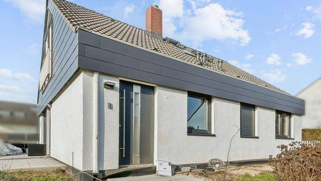 Einfamilienhaus zum Kauf 780.000 € 5 Zimmer 126 m² 411 m² Grundstück Ober-Erlenbach Bad Homburg 61352