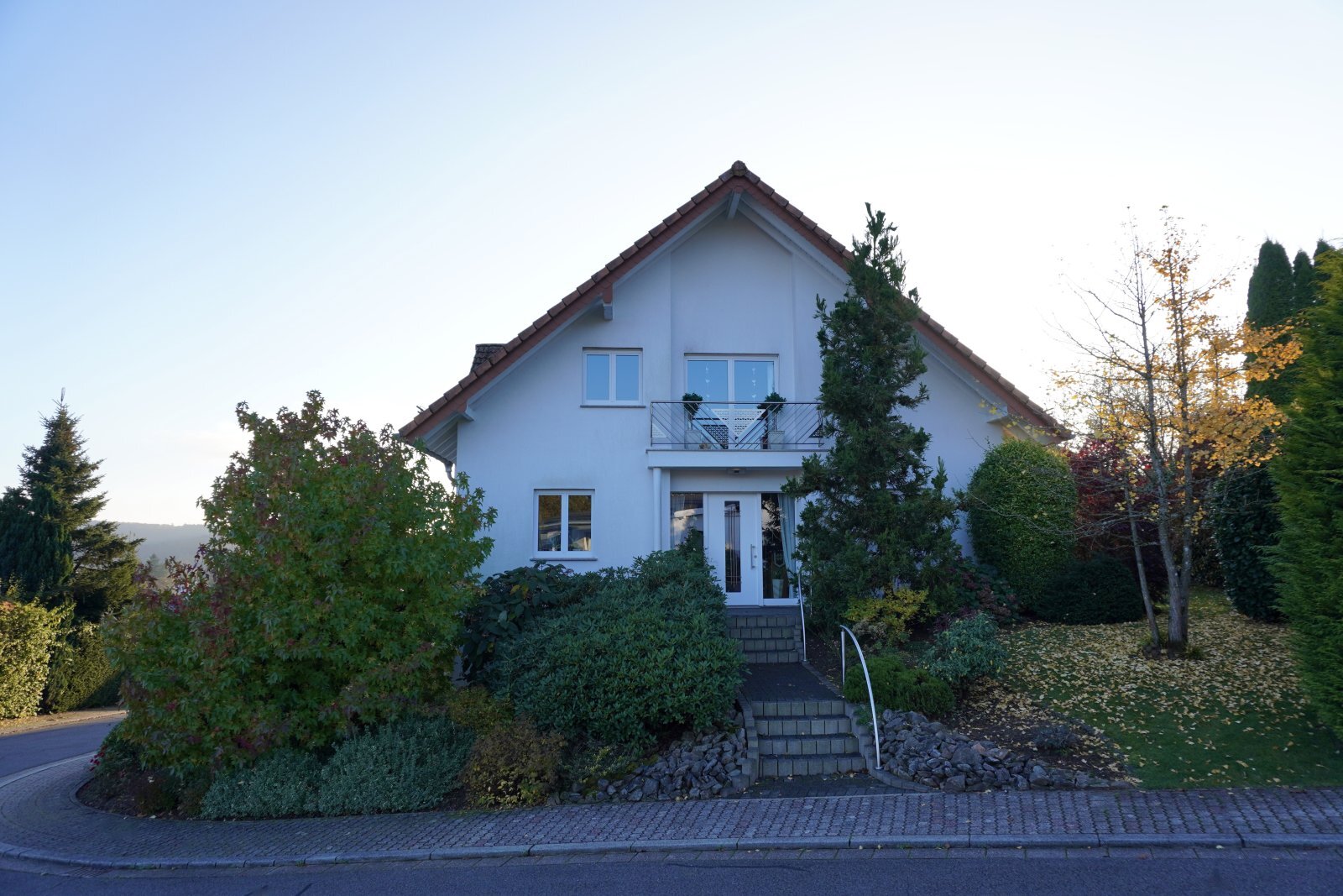 Einfamilienhaus zum Kauf 555.555 € 6 Zimmer 196 m²<br/>Wohnfläche 598 m²<br/>Grundstück Nonnweiler Nonnweiler 66620