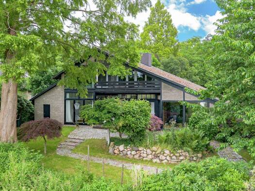 Einfamilienhaus zum Kauf 1.250.000 € 4 Zimmer 318 m² 4.153 m² Grundstück Stade 21682