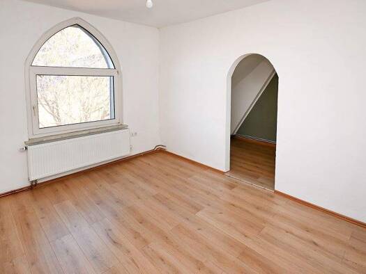 Wohnung zum Kauf 150.000 € 4 Zimmer 66 m² 3. Geschoss Ost Hildesheim 31135
