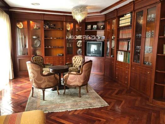 Haus zum Kauf 350.000 € 4 Zimmer 250 m² Lugo 27002