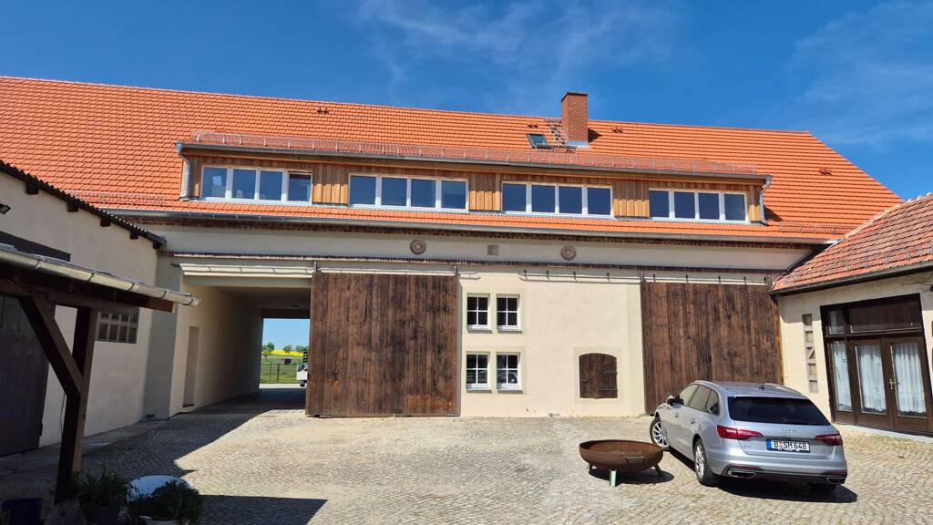 Haus zur Miete 1.900 € 6 Zimmer 210 m² 200 m² Grundstück frei ab 01.06.2026 Steinbach b Moritzburg Moritzburg 01468