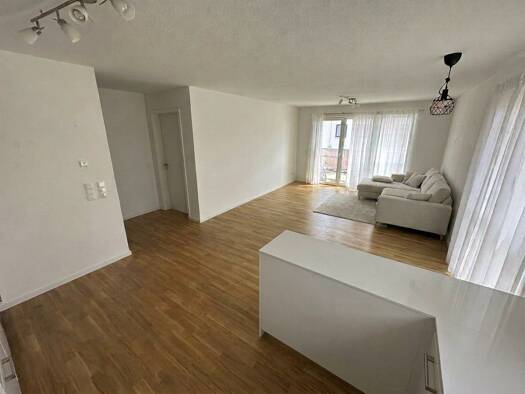 Wohnung zur Miete 1.400 € 4 Zimmer 108 m² Geschoss 2/3 frei ab 01.08.2026 Baad Neunkirchen a.Brand 91077