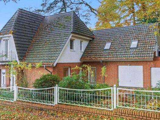 Villa zum Kauf 449.000 € 5 Zimmer 225 m² 907 m² Grundstück frei ab sofort Oyle Marklohe 31608