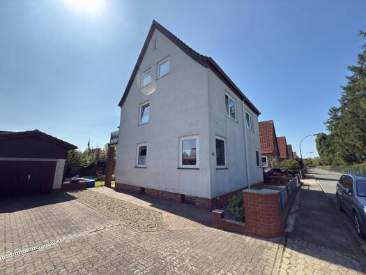 Mehrfamilienhaus zum Kauf 289.000 € 9 Zimmer 177 m² 332 m² Grundstück Vöhrum Peine 31228