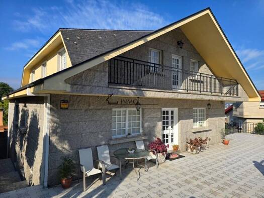 Villa zum Kauf 465.000 € 6 Zimmer 515 m² 700 m² Grundstück Pontevedra 36164