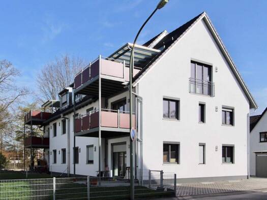 Wohnung zur Miete 1.000 € 3 Zimmer 91,2 m² frei ab 15.04.2026 Schönaustraße 7 Schönbrunn Landshut 84036