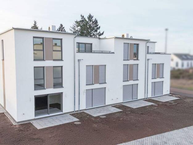 Reihenmittelhaus zum Kauf - Erstbezug provisionsfrei 569.000 € 5 Zimmer 154 m² 175 m² Grundstück frei ab 30.04.2027 Messel 64409