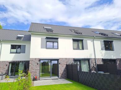 Reihenmittelhaus zur Miete - Neubau 1.650 € 4 Zimmer 111 m² 200 m² Grundstück frei ab sofort Urenfleet 1 i Neuenfelde Hamburg 21129