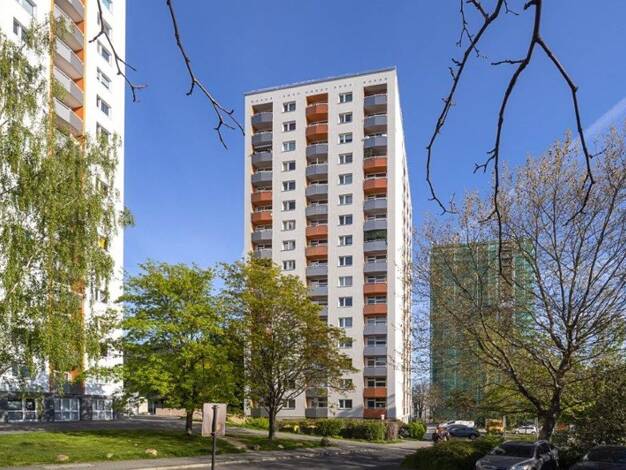 Wohnung zur Miete 330 € 1 Zimmer 26,9 m² 15. Geschoss frei ab 24.08.2025 Amalie-Dietrich-Platz 9 Gorbitz-Süd Dresden 01169