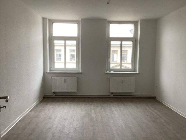 Wohnung zur Miete 796 € 2 Zimmer 76 m² 4. Geschoss frei ab 02.03.2026 Arthur-Hoffmann-Straße 55 Südvorstadt Leipzig 04275