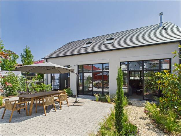 Haus zum Kauf provisionsfrei 1.250.000 € 5 Zimmer 194 m² Haibach Haibach 63808