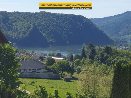 Wohnung zum Kauf 52.000 € 1 Zimmer 28 m² 1. Geschoss frei ab 01.09.2026 Matzenberger Straße 36 Obernzell Obernzell 94130