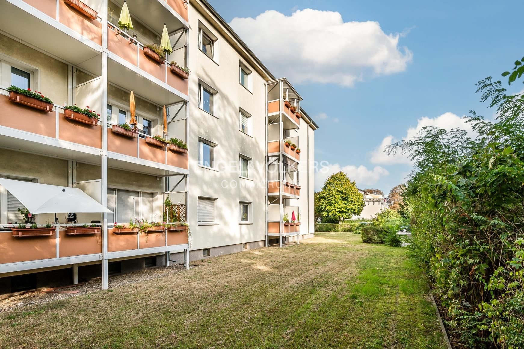 Immobilie zum Kauf als Kapitalanlage geeignet 2.100.000 € 1.060,5 m²<br/>Fläche 967 m²<br/>Grundstück Friedrichsfelde Berlin 10315