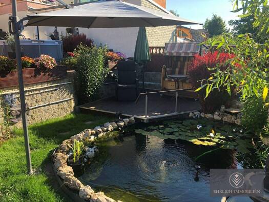 Mehrfamilienhaus zum Kauf 185.000 € 8 Zimmer 167,3 m² 233 m² Grundstück Greiz Greiz 07973