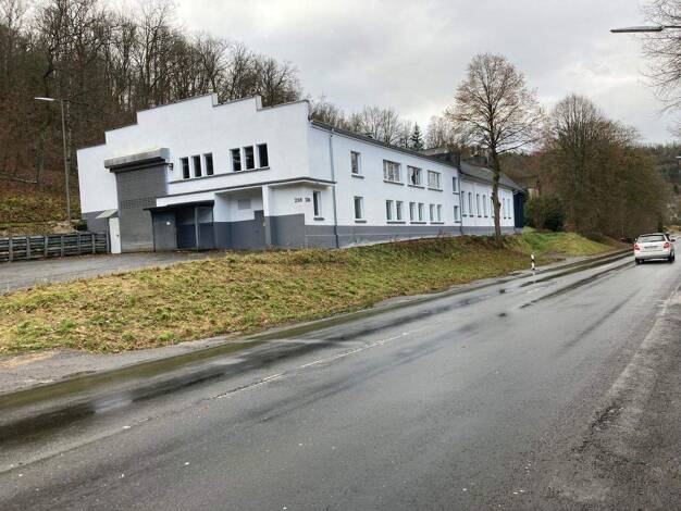Lagerhalle zur Miete provisionsfrei 3.750 € 900 m² Lagerfläche Eiserfeld Siegen-Eiserfeld 57080