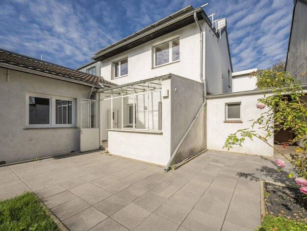 Doppelhaushälfte zum Kauf 449.000 € 5 Zimmer 138 m² 368 m² Grundstück frei ab sofort Stadionviertel Neuss 41464