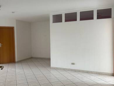 Maisonette zur Miete 850 € 3,5 Zimmer 70 m² Geschoss 2/2 frei ab 01.08.2025 Dettingen unter Teck 73265