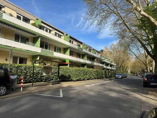 Wohnung zum Kauf 235.000 € 2 Zimmer 60 m² Weiden Köln 50859