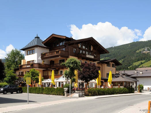 Bar/Café zum Kauf 525 m² Gastrofläche Kirchberg in Tirol 6365