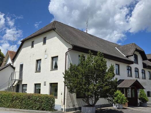Hotel zum Kauf 499.000 € 10 Zimmer 880 m² Grundstück Mallersdorf Mallersdorf-Pfaffenberg / Mitterhaselbach 84066