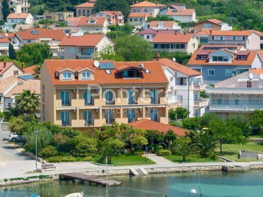 Haus zum Kauf 2.800.000 € 40 Zimmer 700 m² Palit, Rab Rab