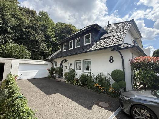 Einfamilienhaus zum Kauf 880.000 € 8 Zimmer 252,6 m² 553 m² Grundstück Mitte Gladbeck 45964