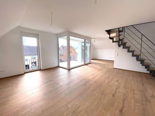 Maisonette zur Miete - Erstbezug 1.200 € 4 Zimmer 115,9 m² 2. Geschoss frei ab sofort Hintere Strasse 15 Sulzfeld 75056