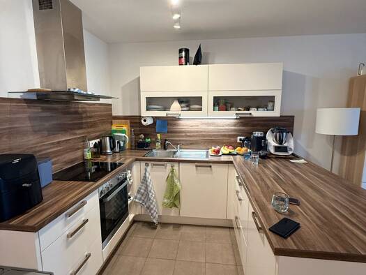 Wohnung zur Miete 1.000 € 2 Zimmer 73 m² Geschoss 1/4 frei ab 31.01.2026 Ingolstadt 85049