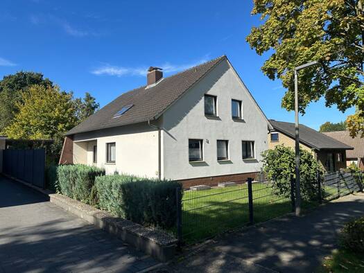 Einfamilienhaus zum Kauf provisionsfrei 243.000 € 6 Zimmer 140 m² 653 m² Grundstück frei ab sofort Obernbeck Löhne 32584
