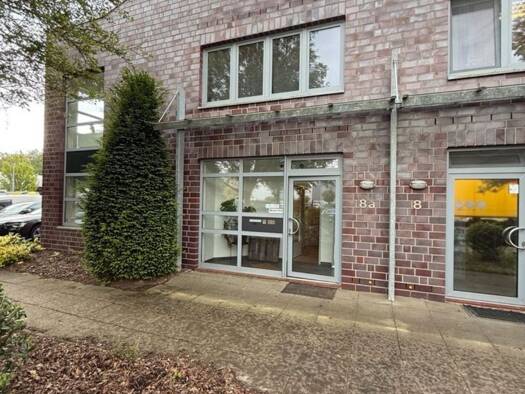 Büro-/Praxisfläche zur Miete provisionsfrei 1.250 € 3 Zimmer 160 m² Bürofläche Kattenturm Bremen 28277