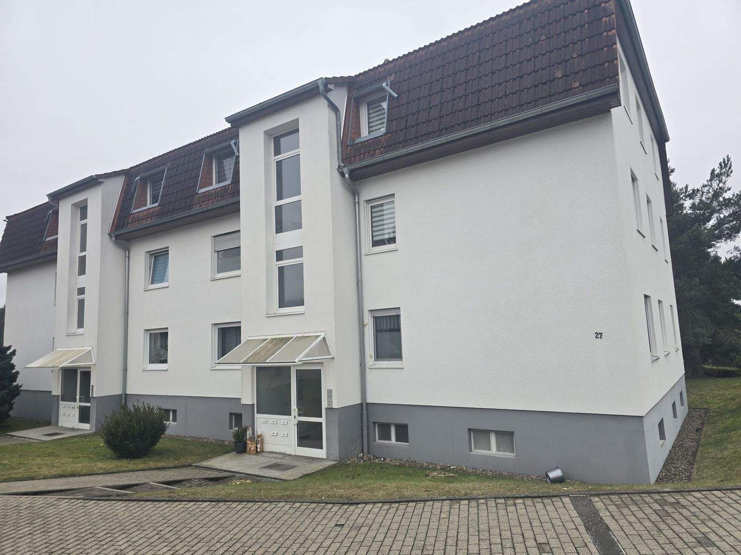 Immobilie in Brotterode-Trusetal - Frisch sanierte, lichtdurchflutete 3 Raumwohnung mit Balkon und Stellplatz für Selbstnutzer oder Kapitalanleger - Bild 0