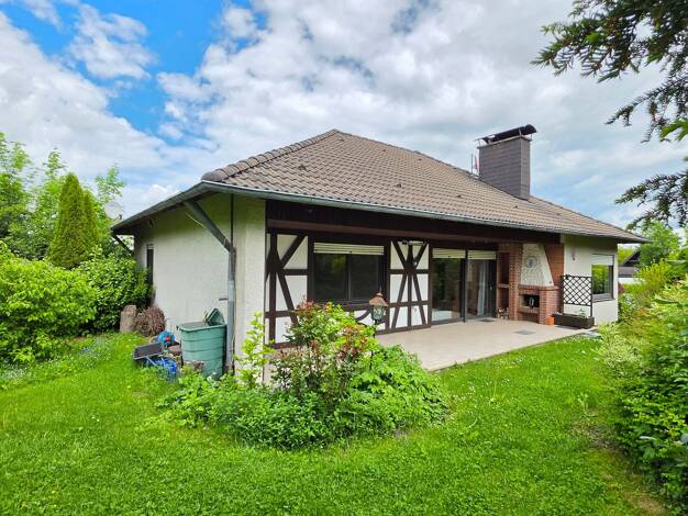 Einfamilienhaus zum Kauf 348.500 € 5 Zimmer 180 m² 1.010 m² Grundstück Großwalbur Meeder 96484