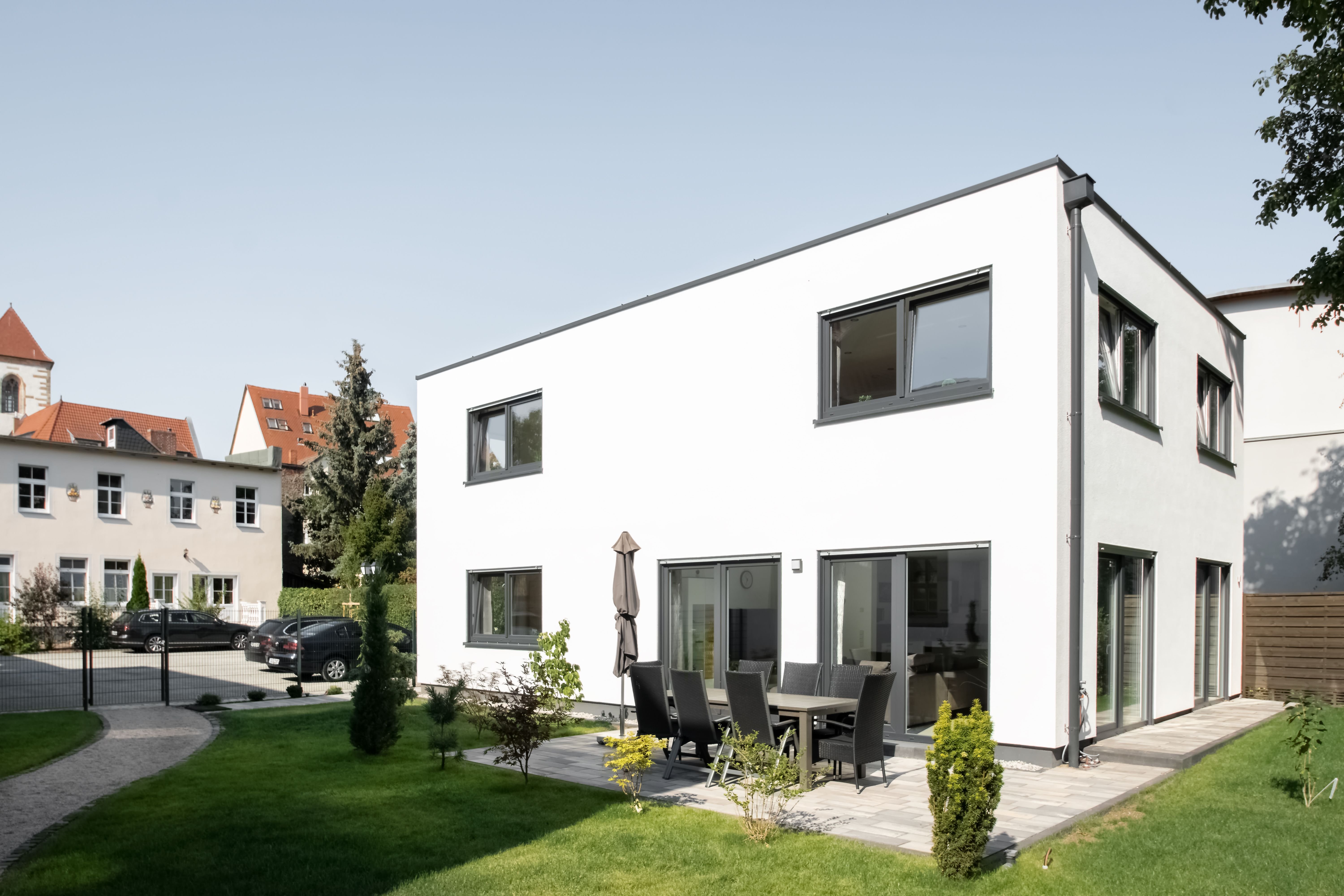 Einfamilienhaus zur Miete 2.700 € 5 Zimmer 181 m²<br/>Wohnfläche 524 m²<br/>Grundstück Michaelisstr. 29 a Altstadt Erfurt 99084