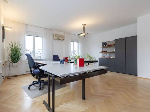 Büro zur Miete 595 € 1 Zimmer Schwechat 2320