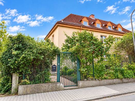 Doppelhaushälfte zum Kauf 425.000 € 7 Zimmer 155 m² 327 m² Grundstück Butzbach Butzbach 35510