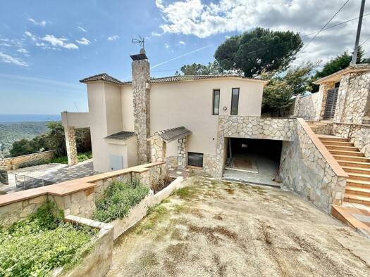 Villa zum Kauf 470.000 € 3 Zimmer 282 m² 1.382 m² Grundstück Sant Cebrià de Vallalta 08396