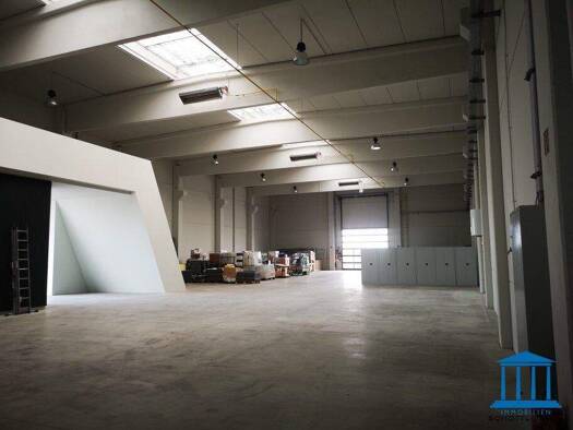 Lagerhalle zur Miete 7 € 1.000 m² Lagerfläche Theresienfeld 2604