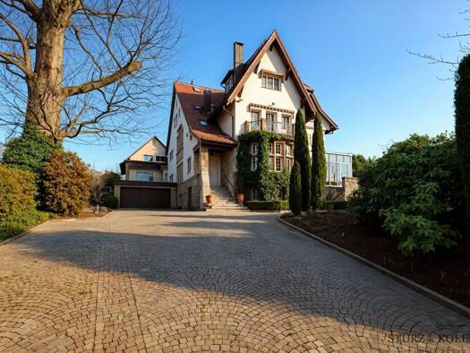 Villa zum Kauf 1.800.000 € 12 Zimmer 666 m² 2.018 m² Grundstück Lautenbach 77794