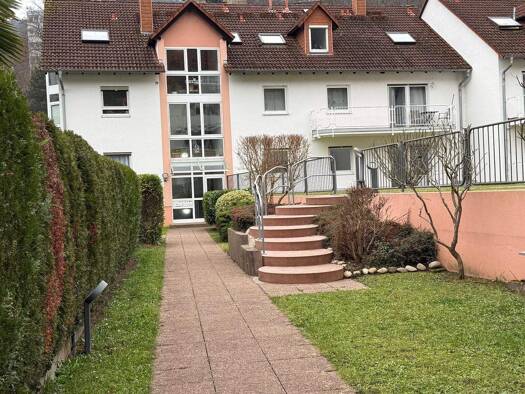 Wohnung zur Miete 980 € 4 Zimmer 110 m² Mardorf Neustadt 67433