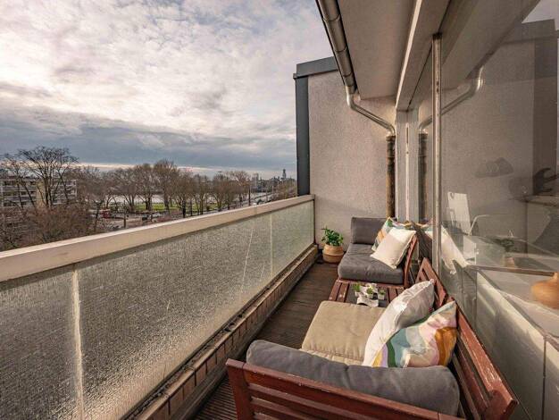 WG-Zimmer zur Miete Wohnen auf Zeit 999 € 24 m² 3. Geschoss frei ab 01.03.2026 Deutzer Freiheit 51 Deutz Köln 50679